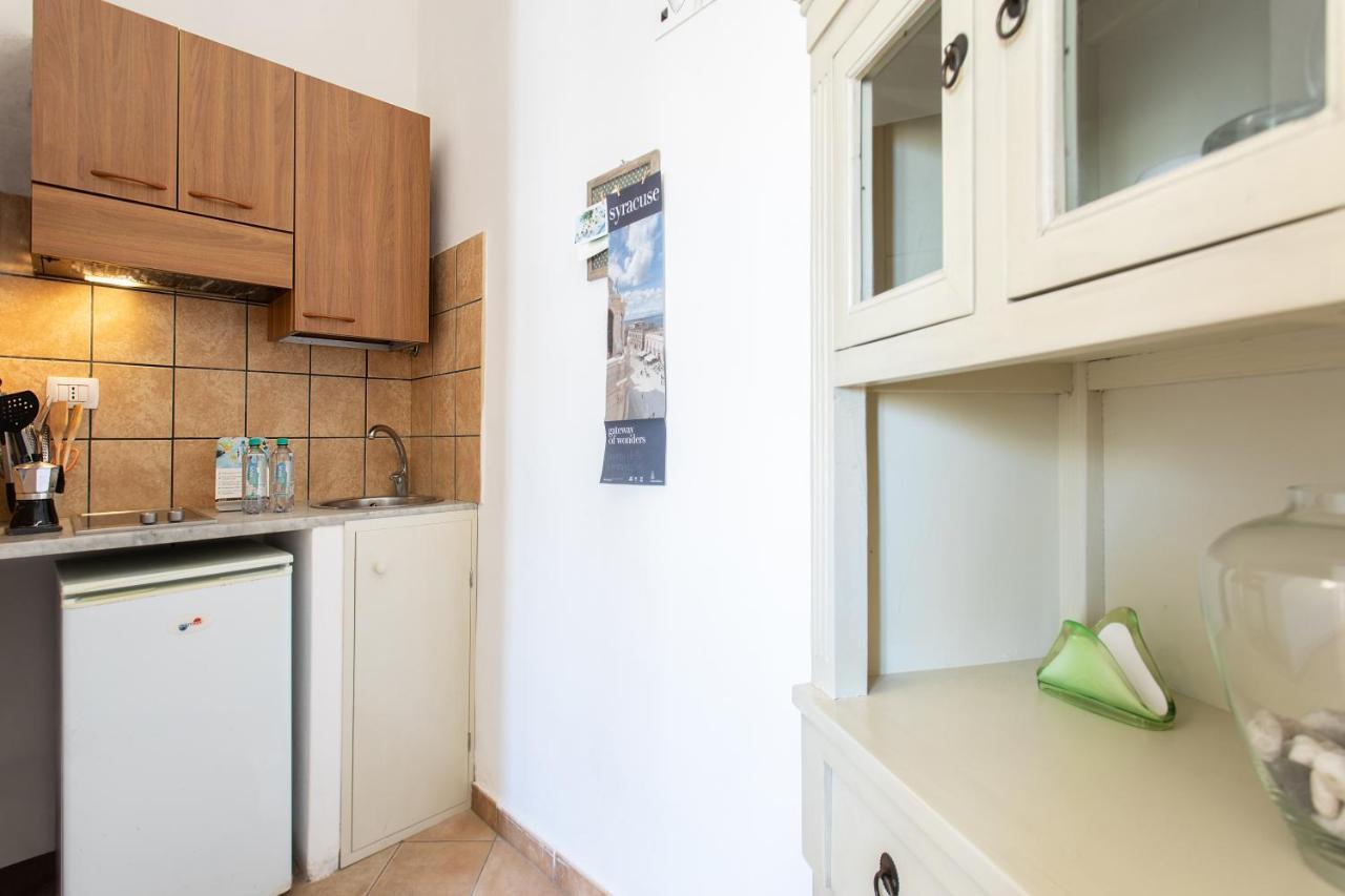 Calipso Apartments Ortigia Syracuse Exterior photo